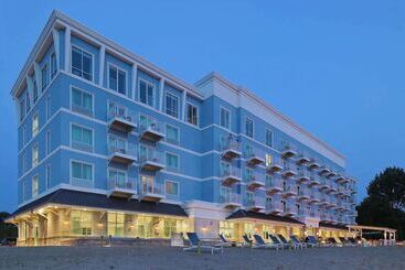 هتل Hampton Inn & Suites Manistee Waterfront