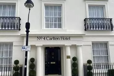 ホテル No.4 Carlton