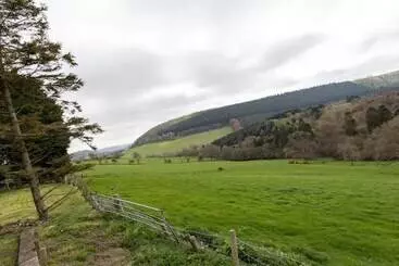 Casa Rural Glamping Wagon   1 X Double Bed, 2 X Single Bed