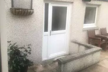 Lovely 1 Bed Cottage In Hopeman