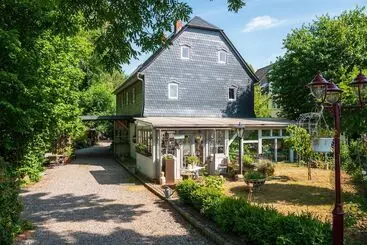 Bed and Breakfast Land & Leben Pension