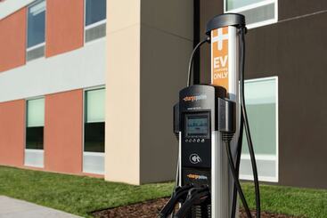 Отель Home2 Suites By Hilton Leesburg