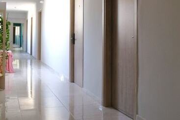 فندق Menta Studios