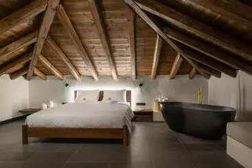 Hotelli Unedo All Seasons