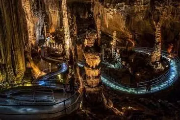 Hotelli Windstorm Cabin