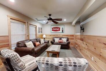 별장 Bearmont Lodge