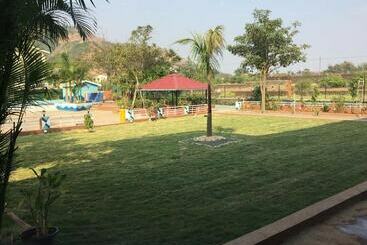 Hôtel Royal Hills Resort