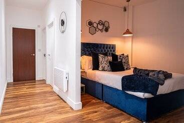 هتل Manhattan Luxury Suites