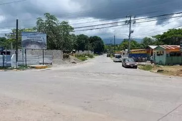 Residenssi Lovely 2 Bedroom House In St Thomas Jamaica