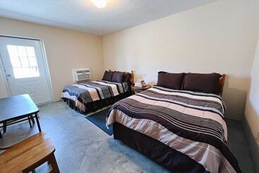 汽车旅馆 Beaver Dam Dive Shop And Resort