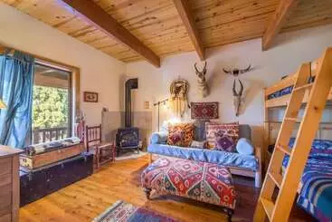 Mökkimajoitus Ellis Peak By Avantstay Beautiful Mckinney Cabin W/ Filtered Lake Views