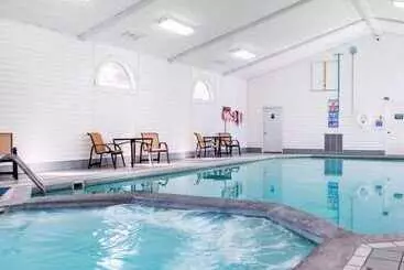 Hotelli Canberra Premiere Comfort