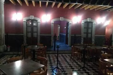 ホテル Constitución