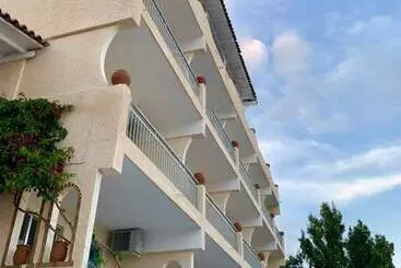 Fedra Apartments