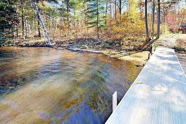 بيت ريفى Musky Bay Hideaway On The Chippewa Flowage