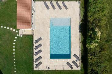 شقة فندقية Garden & City Aix En Provence Puyricard