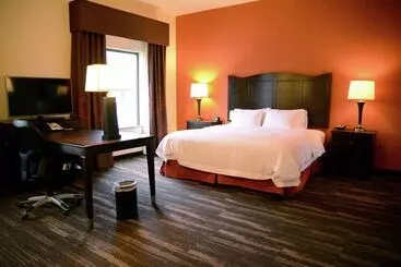 호텔 Hampton Inn Poplar Bluff