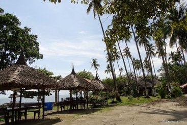 Punta Del Sol Beach Resort