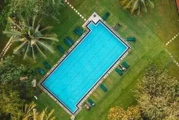 Resort Talalla Retreat