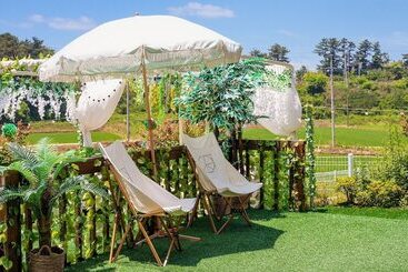 Pensiune Taean Yoyo Kids Poolvilla