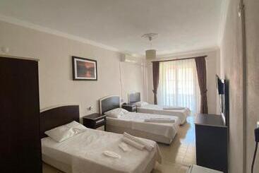 فندق Altinkum Tatil Konakları