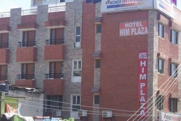 Hotelli Goroomgo Him Plaza Almora