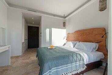 בית מלון כפרי Sierra Blanca Resort Spa