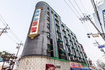 Motel Suwon Piano