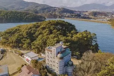 Pocheon Bomulsum Pension