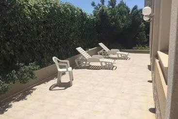アパートホテル Villa In Seget