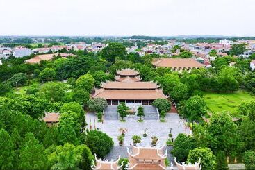 Отель Crowne Plaza Vinh Yen City Centre, An Ihg