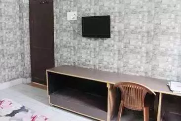 Hotel Goroomg Shri Ganesh Yatri Niwas Haridwar