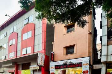 فندق Goroomgo Vinar Raipur