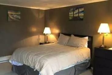 モーテル Oakes Oramel Inn