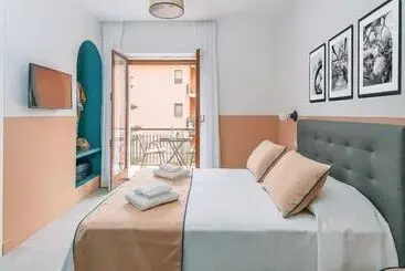 Huoneisto Sorrento Colors & Suites