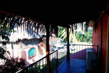 فندق Iguana Loca   Apartments & Bungalows