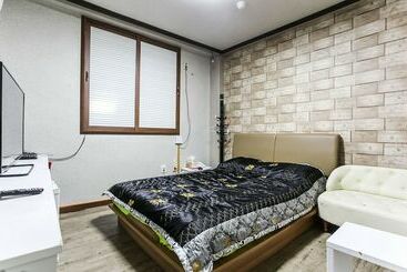 Motel Samcheok Theme