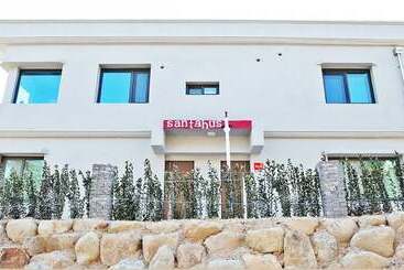 Goseong Santahus Pension