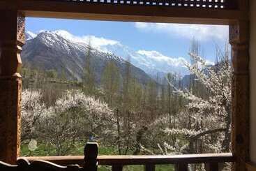 Hotel Embassy Villa Suites