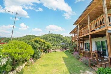 Gapyeong Art Pension