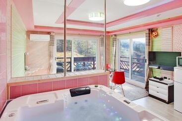 Gapyeong Kumedaehwa Pension