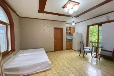 Jecheon Wolsong Garden Pension