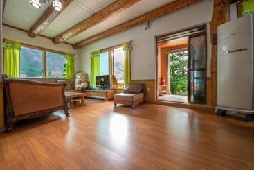 Yangpyeong Live Healing Pension