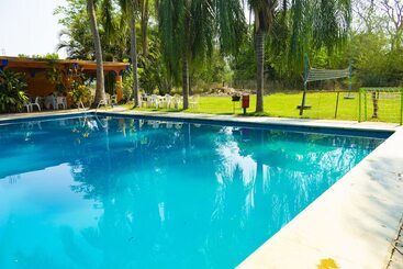 호텔 Balneario Y Cabañas Isis