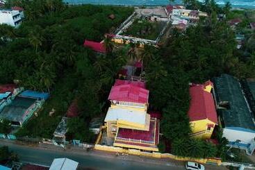 Hotel Royal House And Park