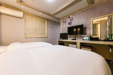 汽车旅馆  Daejeon Yuseong Paros