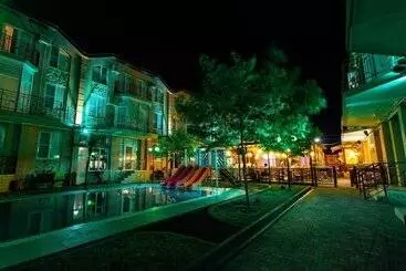 Otel Ramina