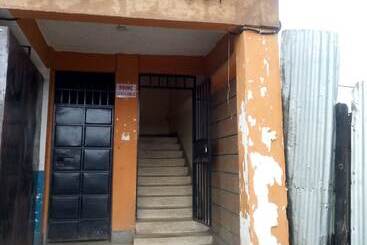 پانسیون Club Settlers