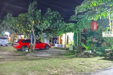 Hotel Penginapan Griya Watukelir