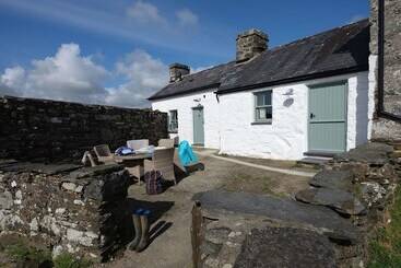 بيت ريفى Ty Mawr Porthmadog